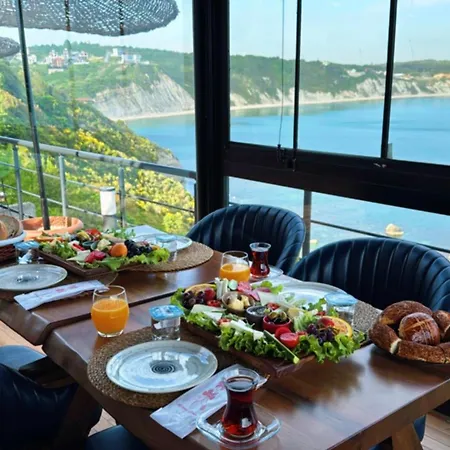 Marina Boutique Istanbul Airport Karaburun (Arnavutkoy)